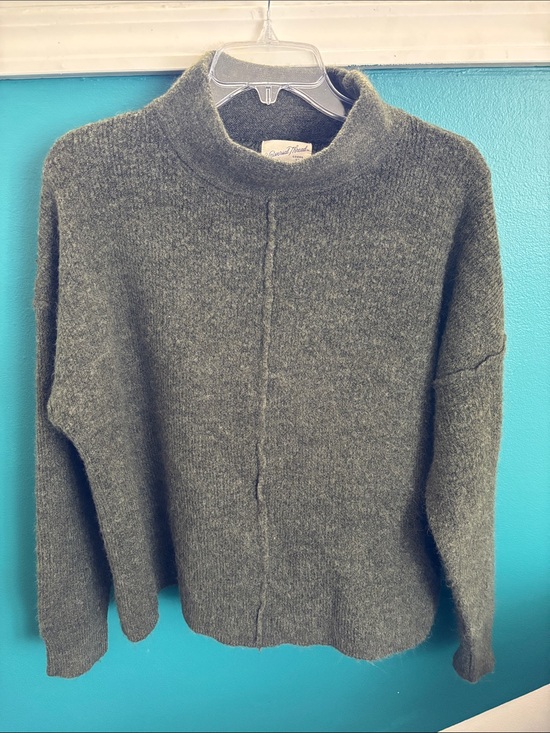 Universal Thread Sweaters - Universal Thread Olive Mock Neck Sweater
